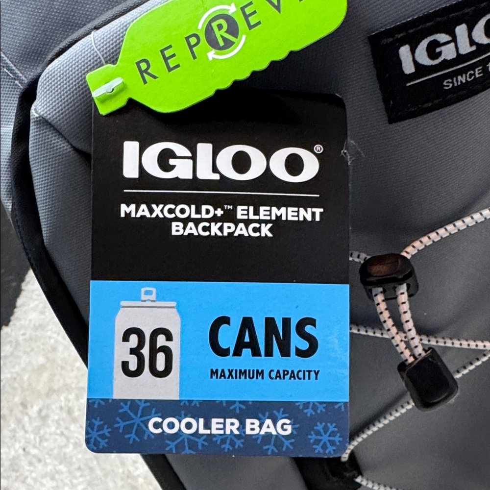 Igloo Silver and Black Backpack Cooler - Picture 7 of 7